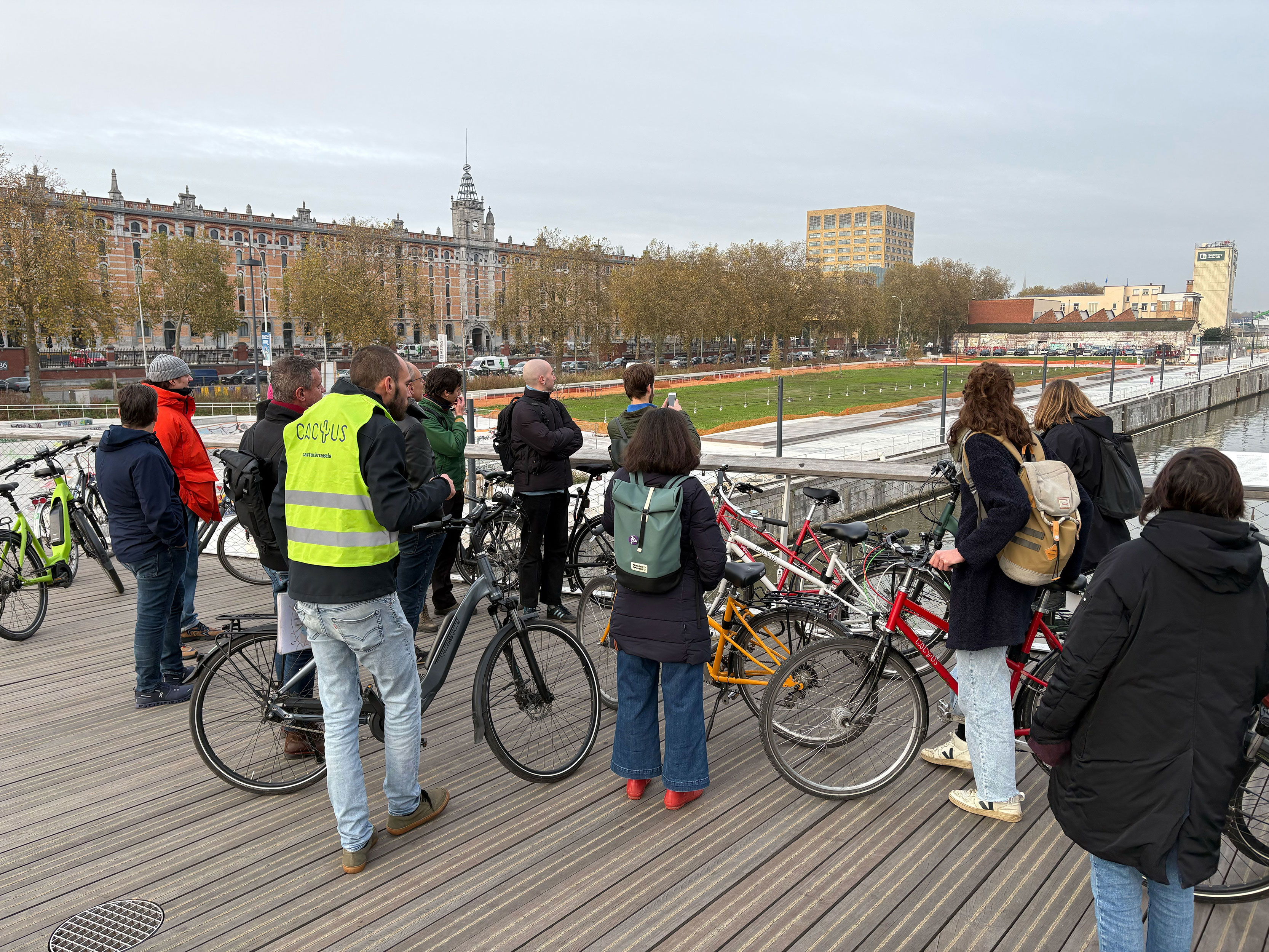 Les Voyages Exploratoires 221