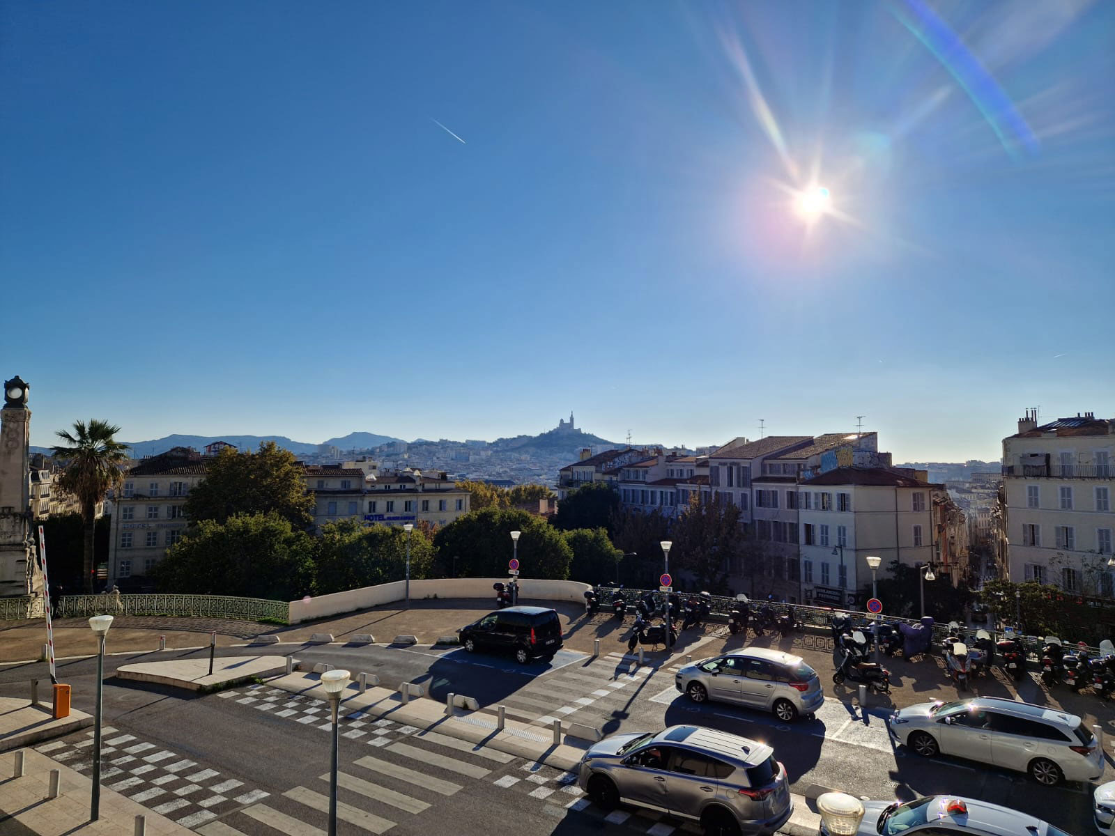 Les Voyages Exploratoires 80